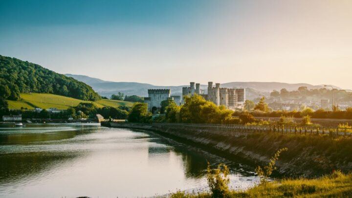 Navigating Low-Pressure Adult Dating in Merthyr Tydfil and the Valleys