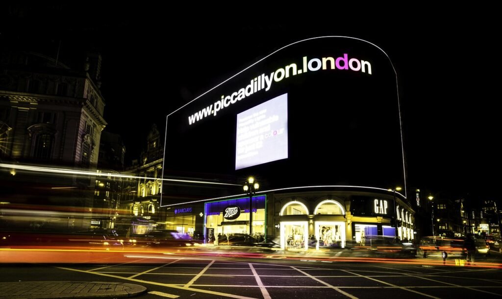 london, picadilly, city, england, united kingdom, building, night, shopping, road, picadilly, picadilly, picadilly, picadilly