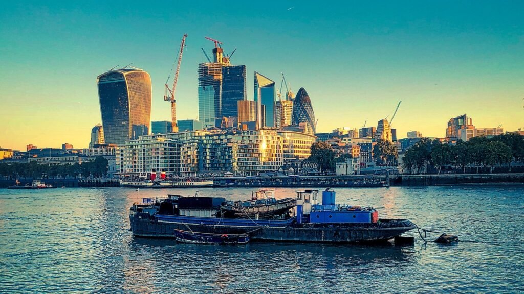 ship, river, city, buildings, skyscrapers, skyline, urban, financial district, downtown, metropolis, boat, travel, thames, ri
