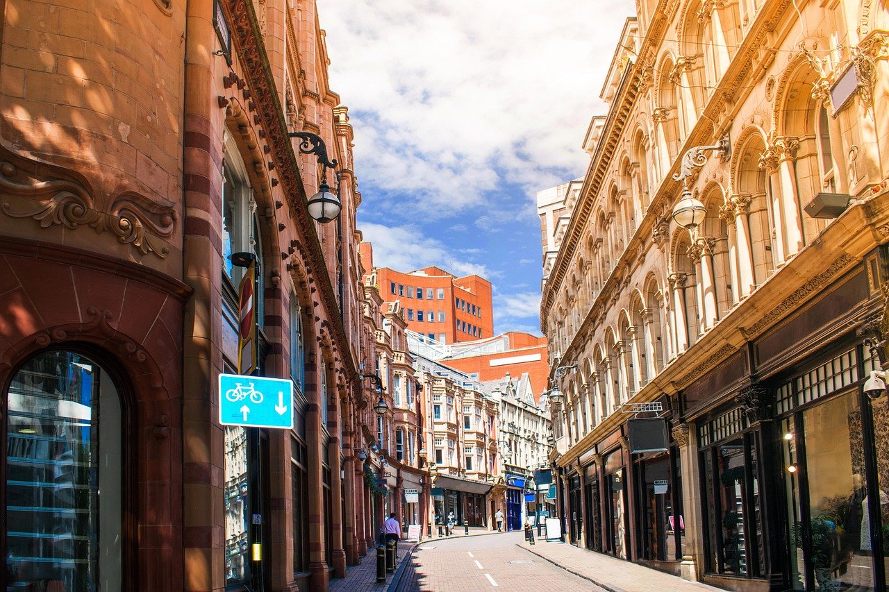 architecture, birmingham, blurred, britain, building, busy, city, city center, downtown, england, europe, hotel, life, midlan