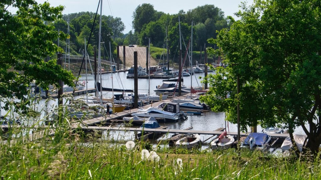 marina, port, river, hasenburen, bremen yacht club, pier, boats, sailboats, sailing, germany, weser