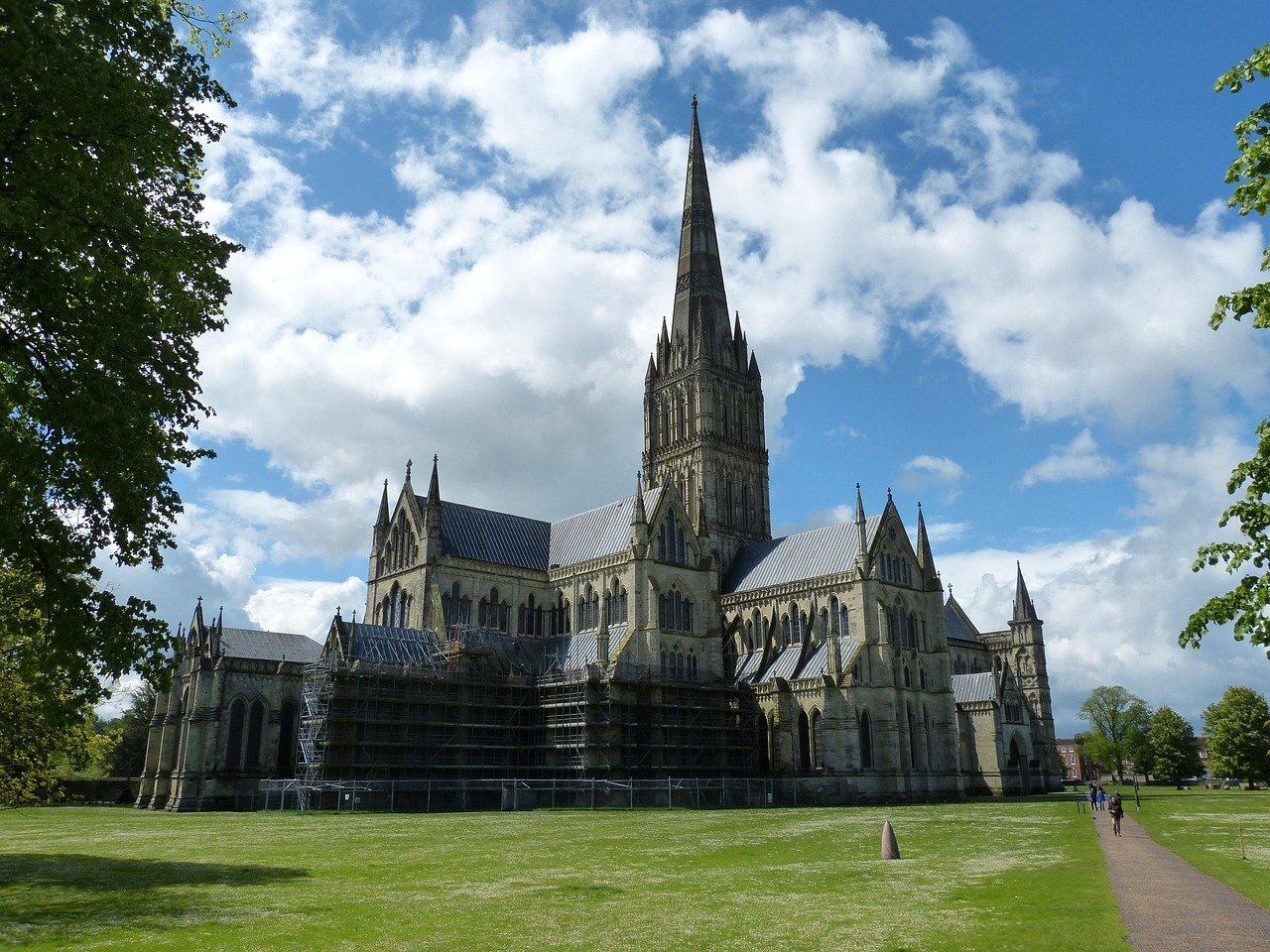 salisbury, church, cathedral, united kingdom, england, historical, church tower, gothic, city square, meadow, building, salis
