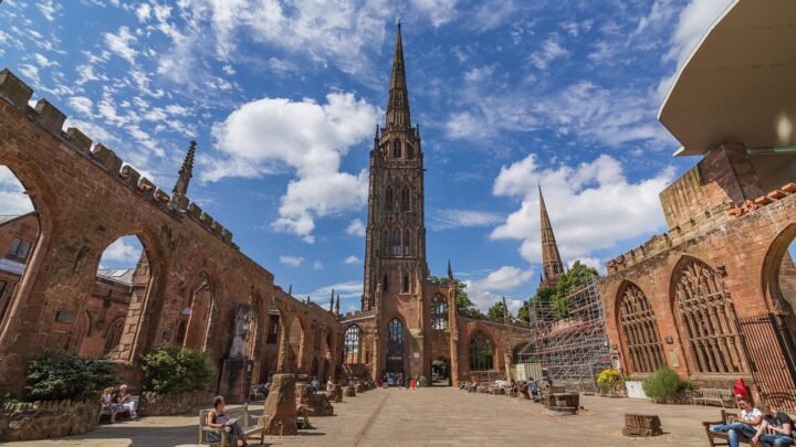 The Ultimate Guide to Entertainment in Coventry and Beyond