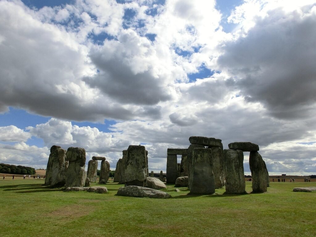 stonehenge, england, nature, united kingdom, place of worship, building, megaliths, heaven, clouds