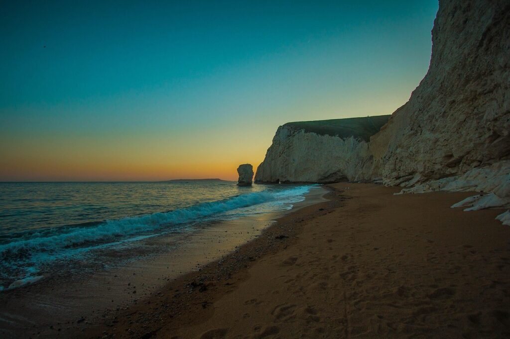 durdle door, durdle doors, limestone arch, ocean, beach, cliff, boulder, caves, nature, seaside country, dorset, united kingd