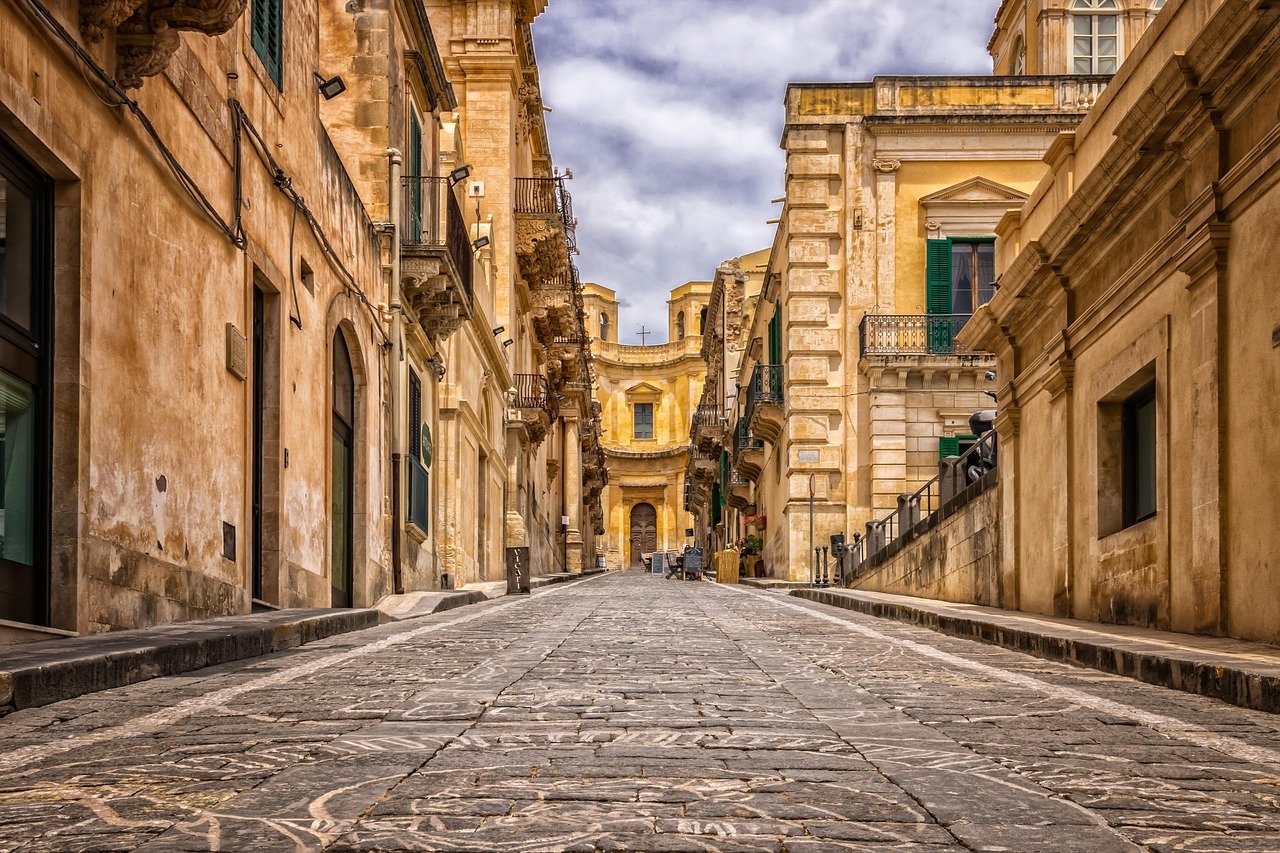 street, architecture, city, road, historic center, downtown, sicily, italy, urban, street, street, street, street, street, ci