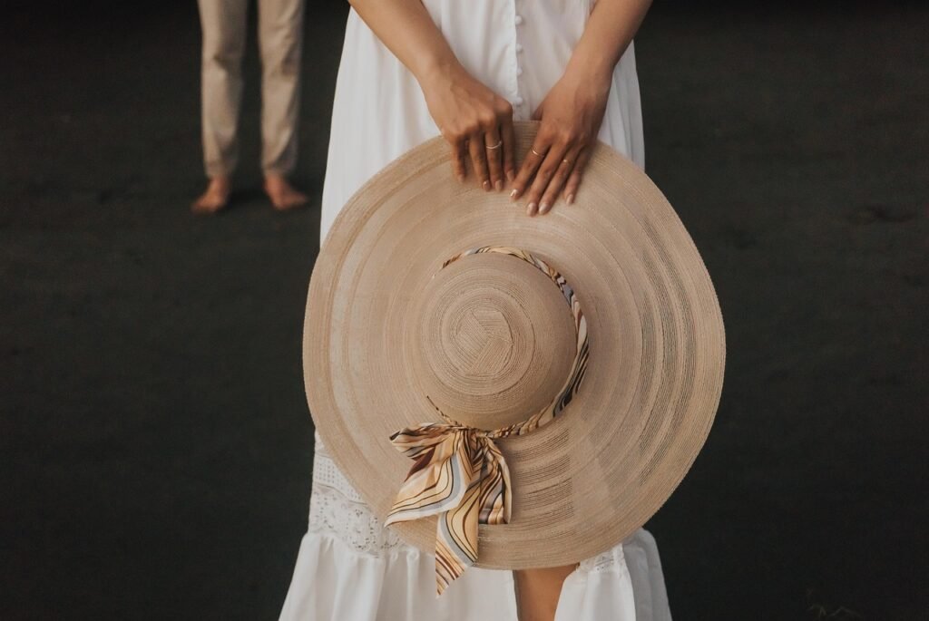 couple, hat, love, woman, man, people, female, lovers, relationship, happy, romantic, tourist, romance, happiness, bali, beac
