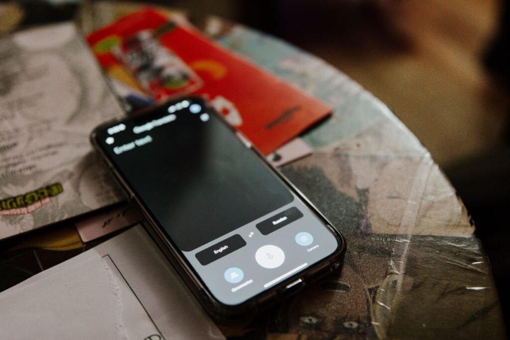 Visitor writing a courteous booking message on a smartphone