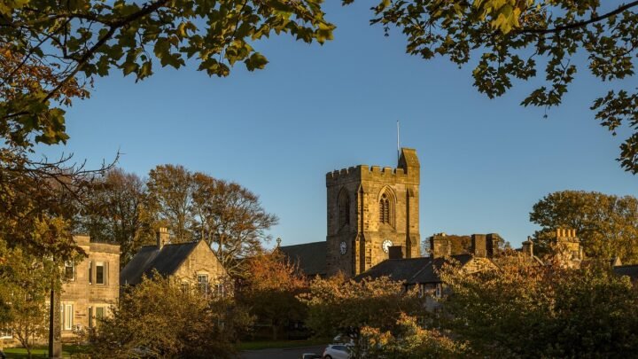 From Dinner to Live Music: Entertainment Ideas in Aberdeen