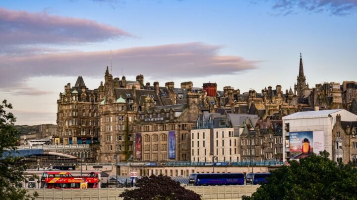 Escort Booking Etiquette in Kilmarnock: A Respectful Guide to Communication, Boundaries and Privacy
