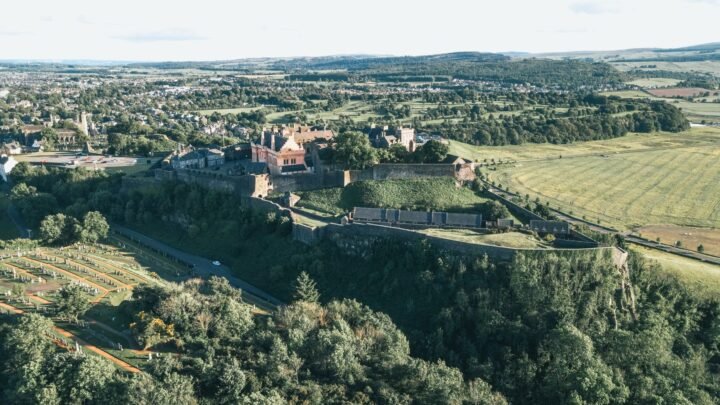 Escort Booking Etiquette in Stirling: A Respectful Guide to Communication and Boundaries