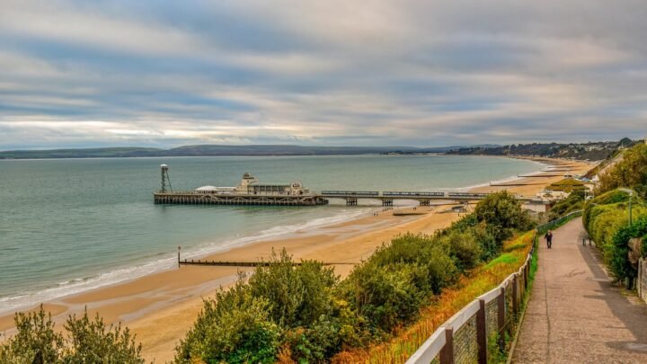 A Complete Guide to Exploring Escort Services in Bournemouth and Beyond