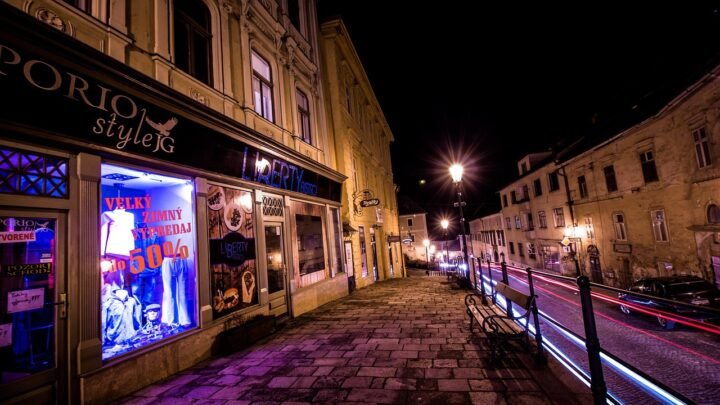 Navigating Adult Companionship in Wigan: A First-Timer’s Guide