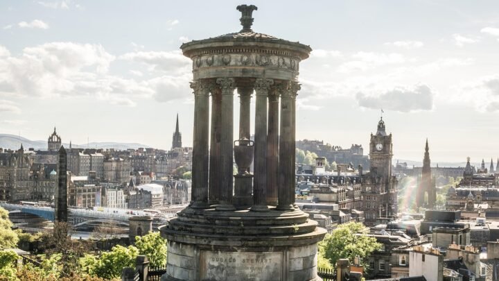 Escorts in Edinburgh: A Calm Look at the Options and Landscape