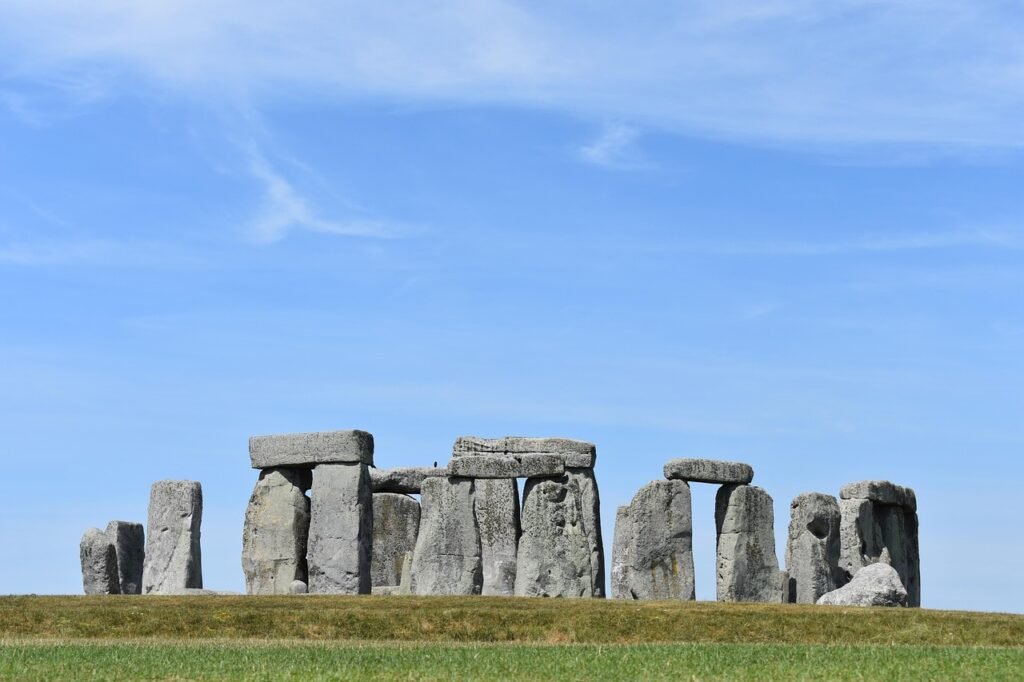 stonehenge, england, uk, united kingdom, travel, monument, landmark, stones, rocks, archaeology, blue stone, stonehenge, ston