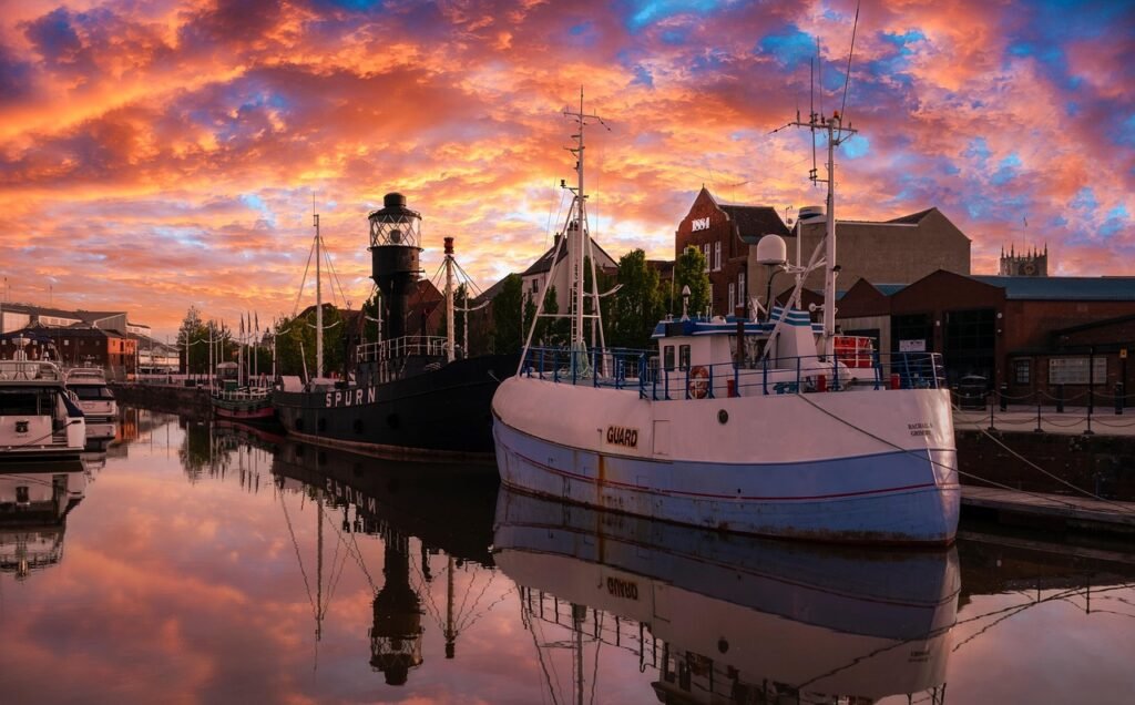 sunset at hull marina, hull marina sunset, hull marina, hull, kingston upon hull, hull sunset, humber, hull lightship, vintag