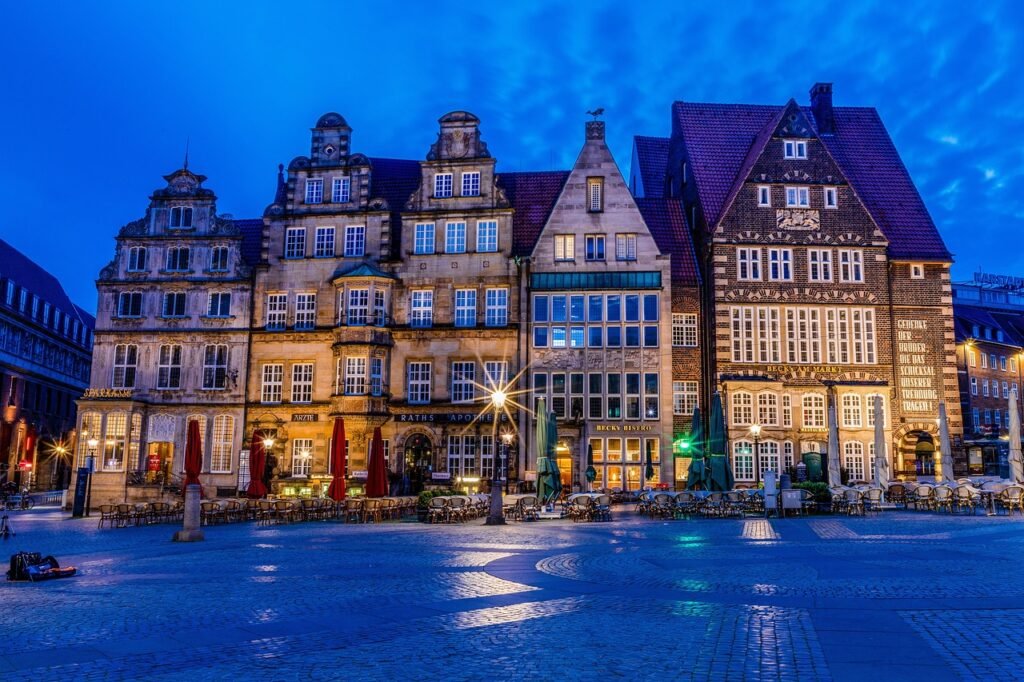 bremen, marketplace, blue hour, roland, old town, buildings, facade, street lights, lights, square, town square, landmark, hi