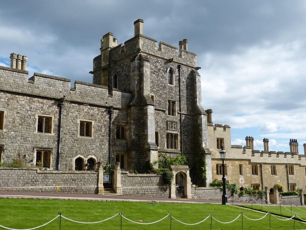 windsor, london, england, castle, windsor castle, united kingdom, architecture, middle ages, building, historical, tower, wal
