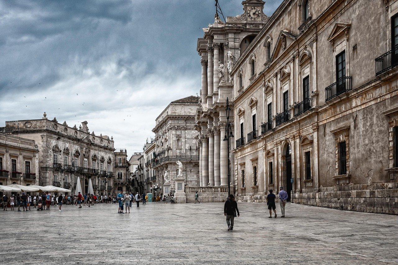 sicily, siracusa, architecture, syracuse, church, downtown, historic center, city square, tourism, sightseeing, historical, s