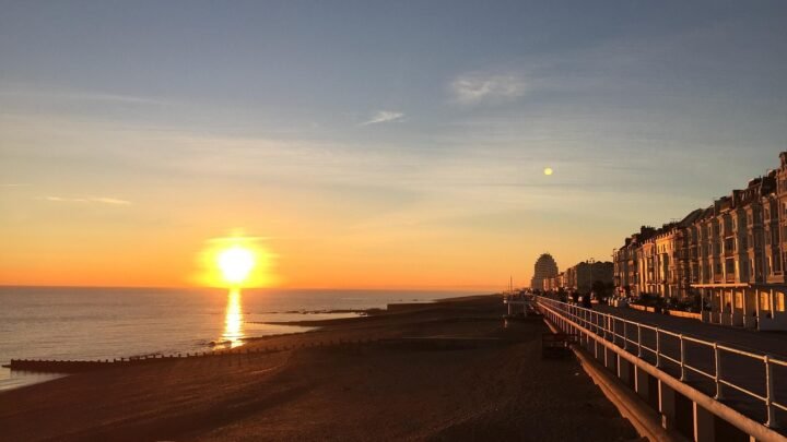 Date-Night Ideas Beyond the Usual Routine in Hastings
