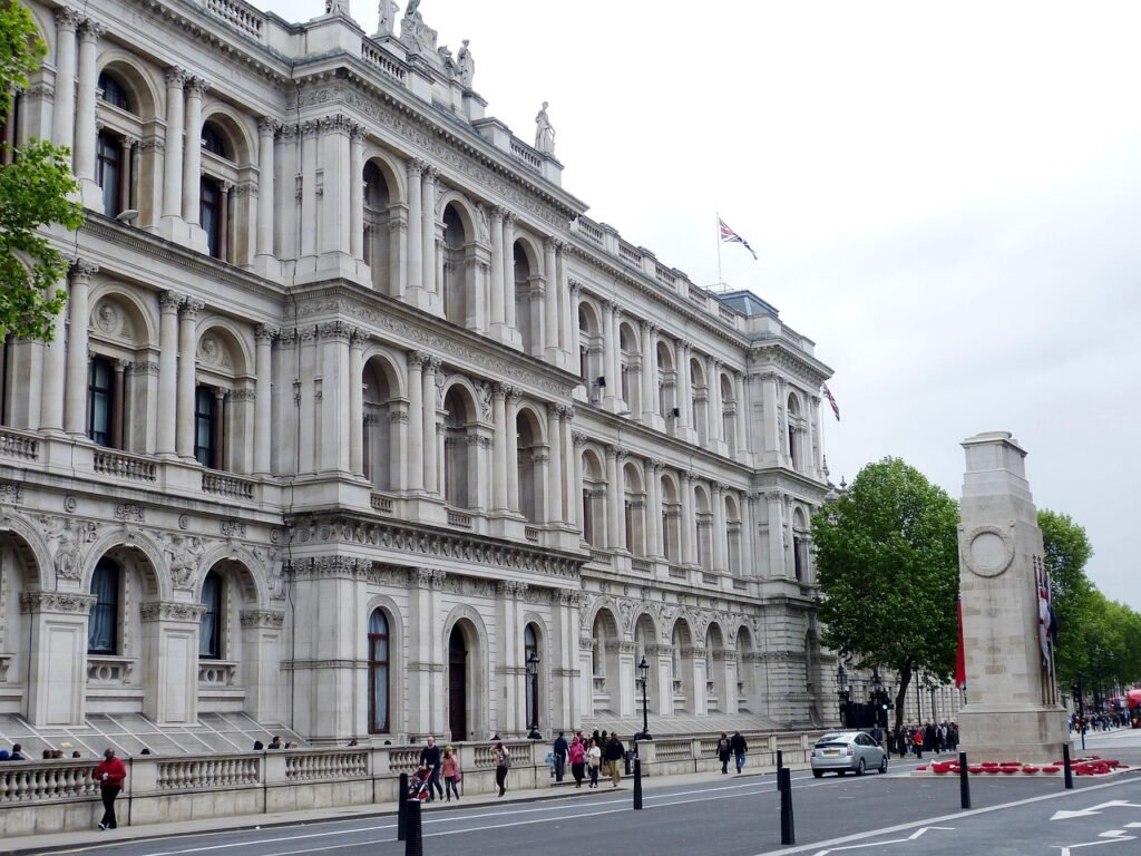england, london, united kingdom, city, building, historical, capital city, architecture, road, facade, whitehall, monument, w