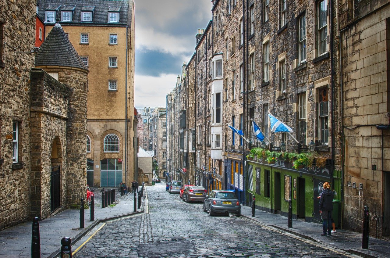 city, road, alley, historic center, downtown, old street, architecture, old, building, facade, historical street, housewall,