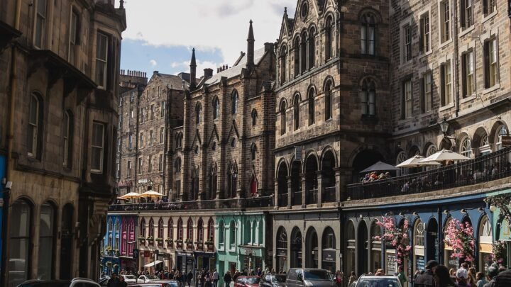 Getting Started with Hot Girls in Stirling: Dating, Socializing, and Local Hotspots