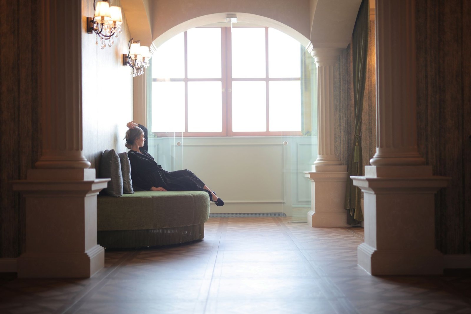 Quiet hotel lobby with natural daylight