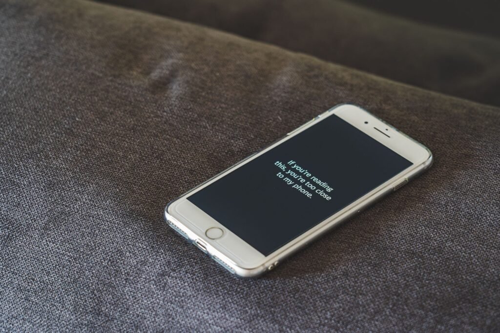 Private communication and booking planning