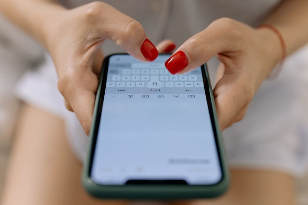Writing a respectful first enquiry on a smartphone