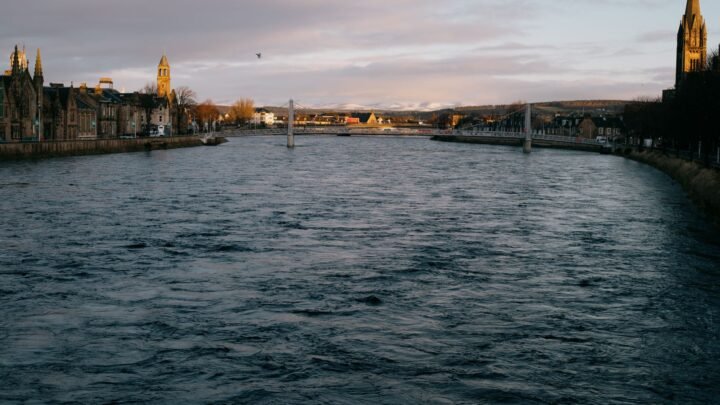 How to Find an Escort in Inverness: A Respectful First-Time Guide