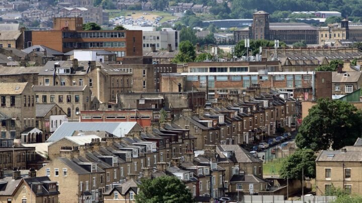 How to Research and Meet New People Properly in Bradford and Beyond