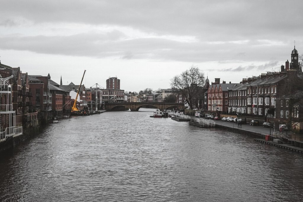 river, buildings, city, bridge, water, nature, waterway, tourism, urban, riverbank, skeldergate, river ouse, ouse, york, york