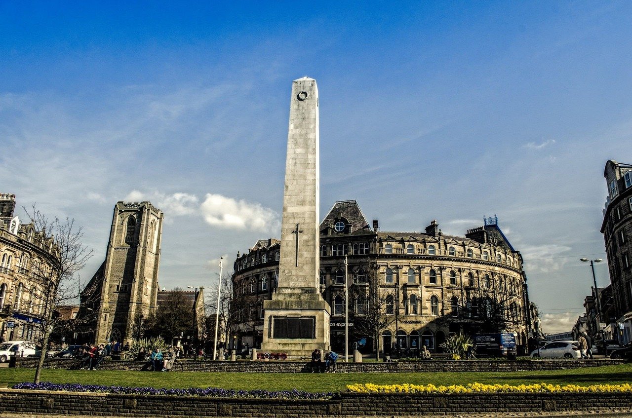 harrogate, town, city, architecture, blue sky, nature, building, property, shops, people, england, united kingdom, great, mon