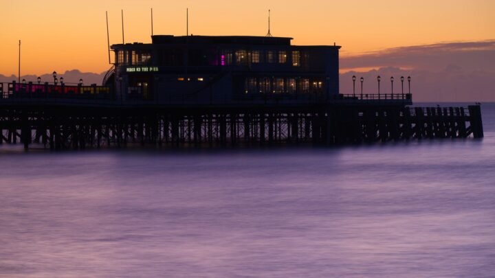 Navigating the Coastal After-Hours: What Experienced Readers Look For in Night Life in Worthing
