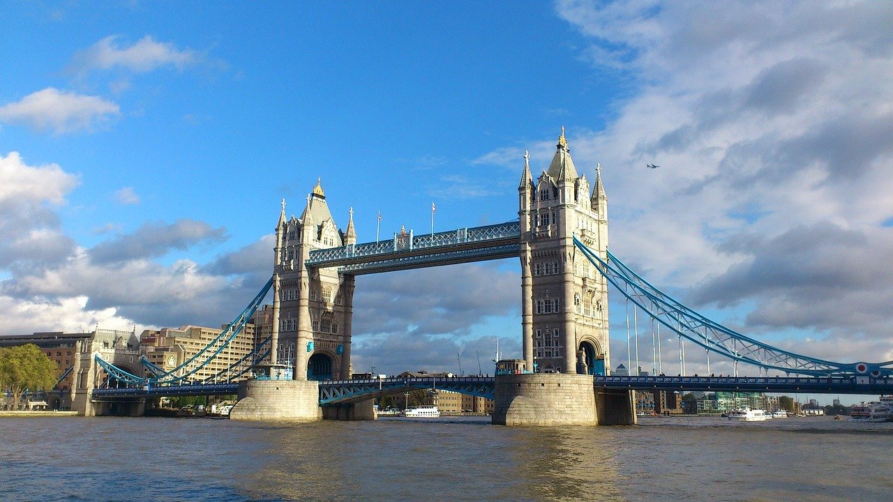 london, city, heaven, clouds, cities, urban, famous, tower bridge, england, landmark, kingdom, united kingdom, bascule bridge