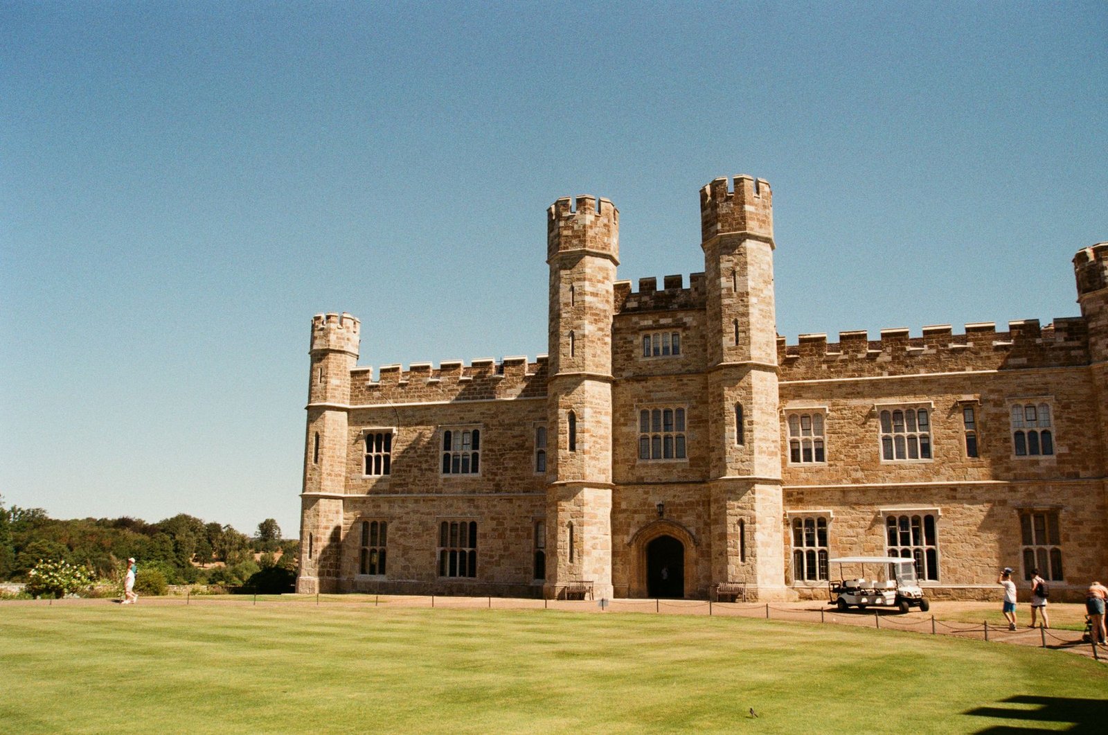 Leeds Castle under a clear blue sky in Broomfield, England.