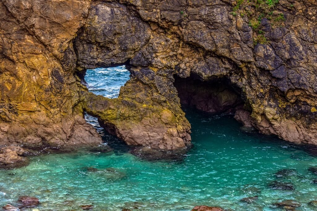 rock, formation, cave, geology, erosion, jurassic coast, dorset, england, uk, nature, united kingdom, landscape, sea, lulwort
