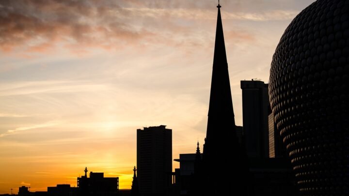 Smart Ways to Approach a Sexy Call in Birmingham