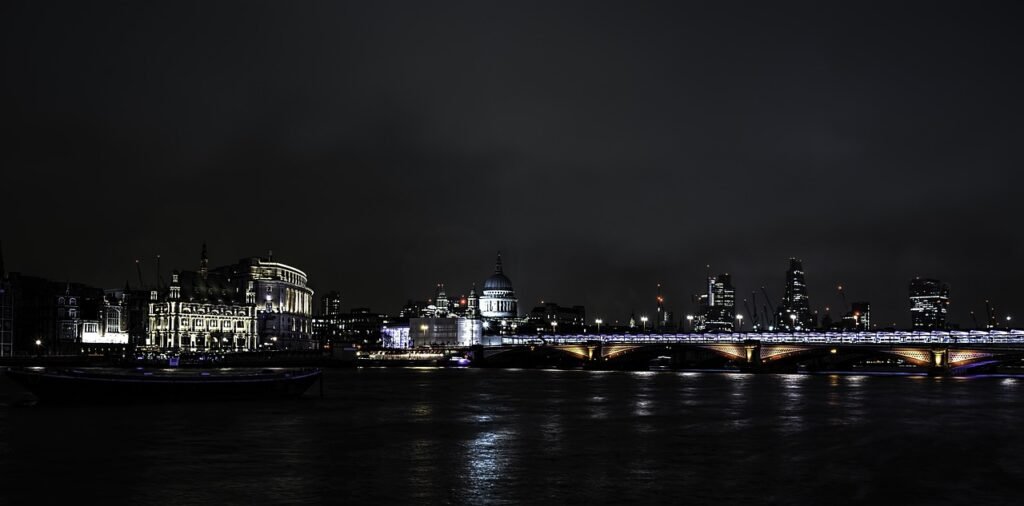 river, london, night, thames, architecture, britain, british, city, england, english, united kingdom, bridge, palace, parliam