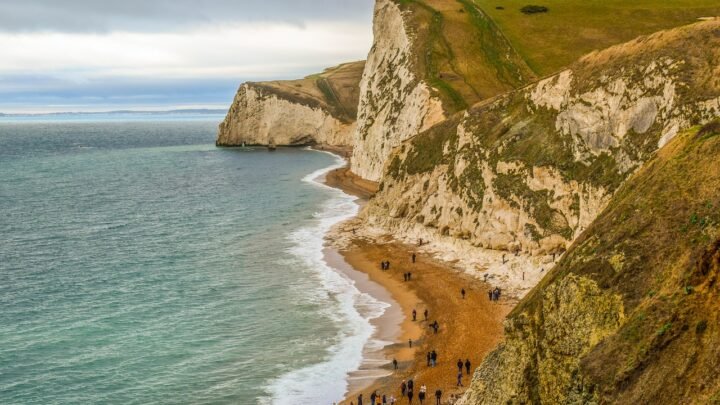 Things Worth Checking Before Choosing Female in Brighton and Hove