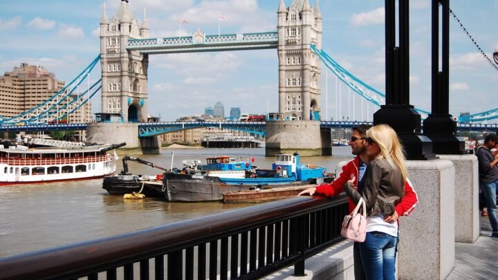 Why Thoughtful Gestures Still Matter for Dating in Watford