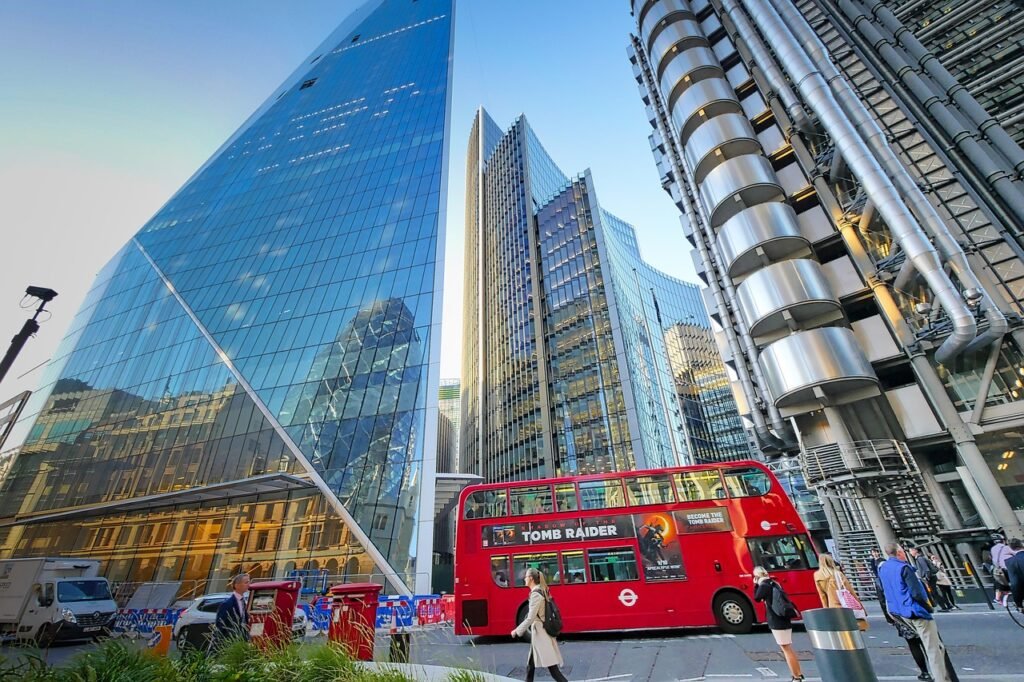 london, bus, red, england, traffic, city, united kingdom, double decker, uk, skyline, skyscraper, glass facade, reflection, l