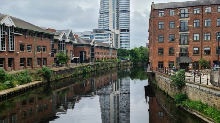 What Experienced Readers Look For in Girlfriends Across Leeds and Beyond