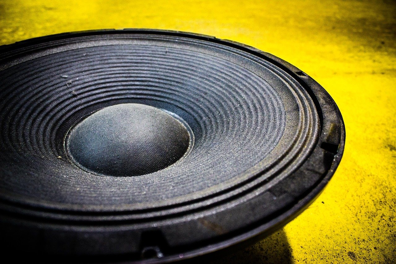 hip hop, speaker, driver, music, sound, hip, hop, audio, bass, boom, equipment, studio, modern, yellow, black, hip hop, hip h