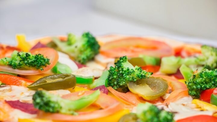 A Taste of Romance: Memorable Dinner Date Ideas for Adult Dating in Derry/Londonderry