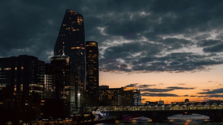 A Straightforward Guide to Adult Dating in London: Navigating Modern Connections