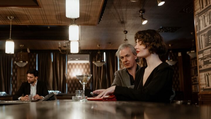 Navigating Adult Dating in Norwich: Balancing Fun, Respect and Privacy