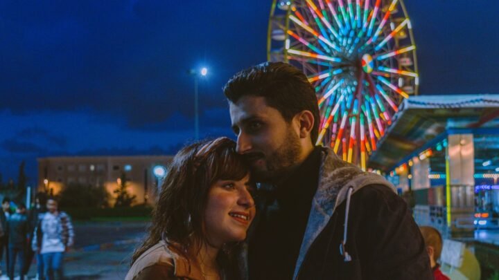 Adult Dating in Southampton: Making Someone Feel Valued From the First Message to the Last