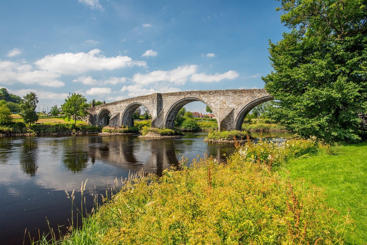 stirling bridge, stirling, bridge, scotland, old, flow, monument, battle, landscape, stone, national treasure, historical, wi
